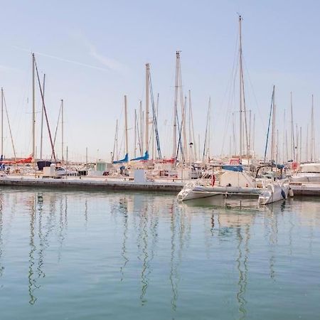 Vista Al Faro Apartman Estepona Kültér fotó